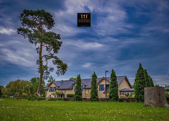 アパート Weranda モジチン